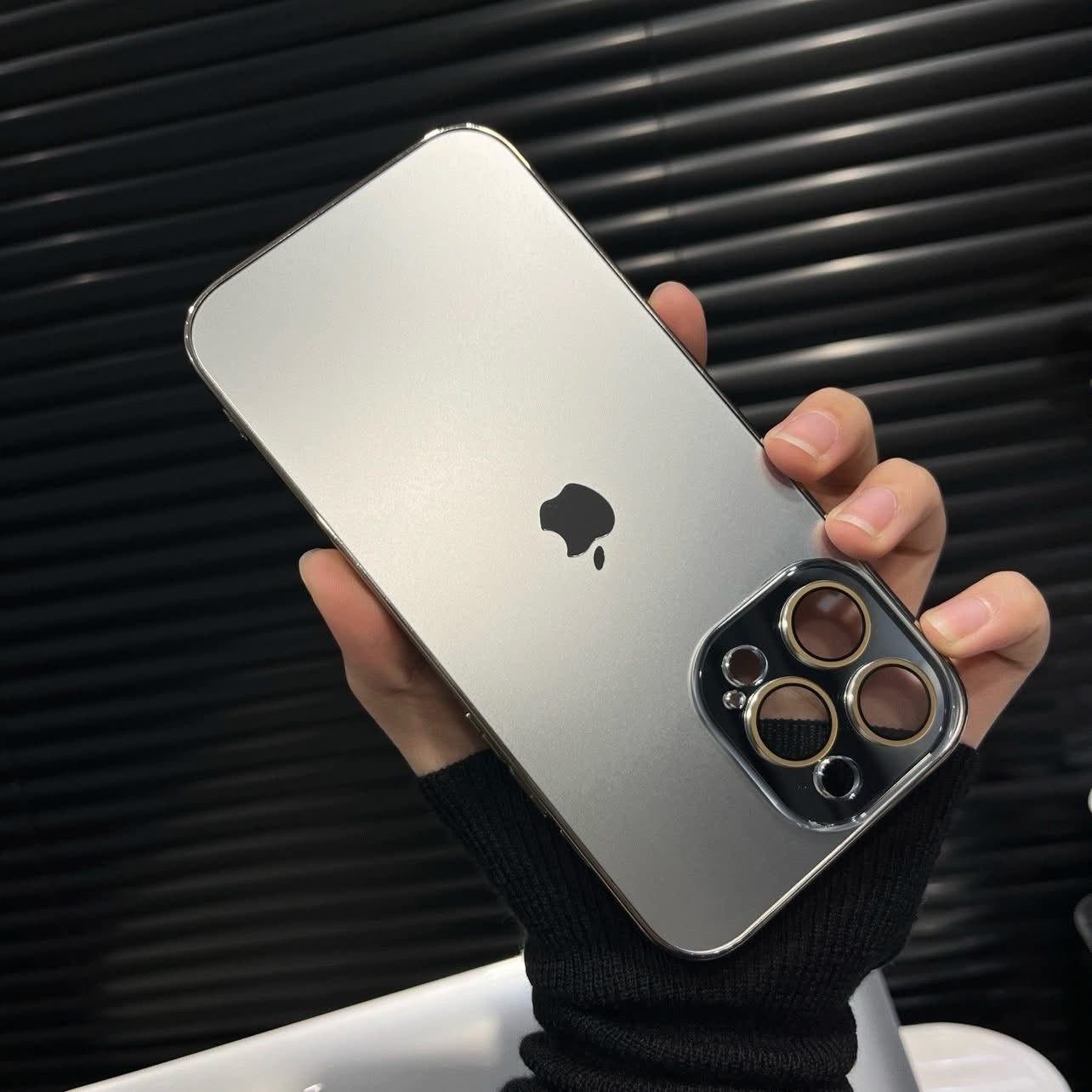 Zon New Luxury CASE for iPhone Series from 11 -16 Pro-Max Case